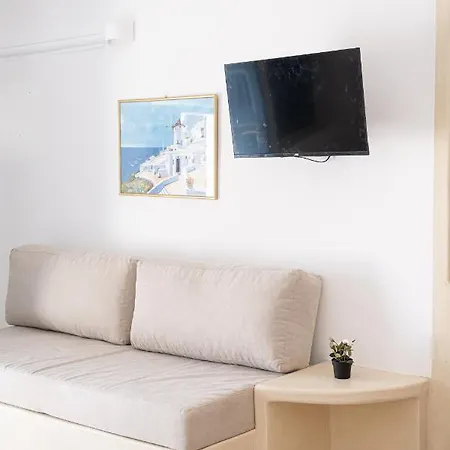 The Beauty Of Oia Villa Exterior photo
